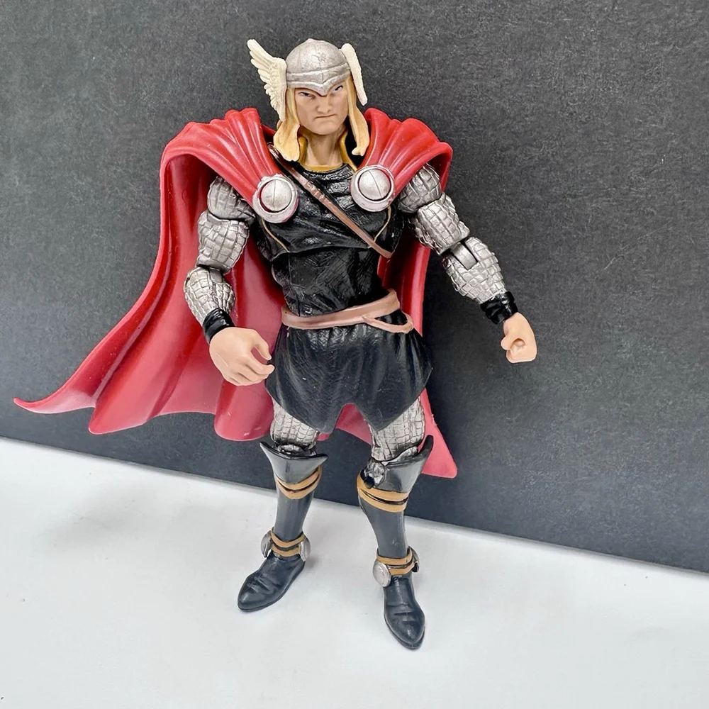 Marvel Select THOR Action Figure 2009 Loose No Accessories